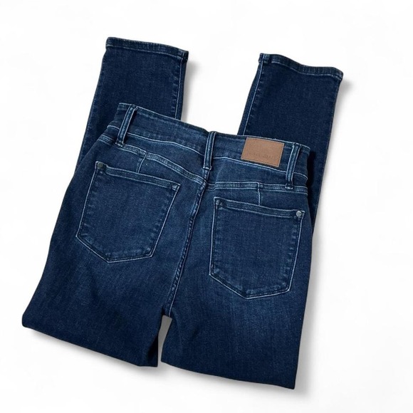 Judy Blue Capri Fit Dark Wash High Rise Flare Jeans Women Size 11/30 - Picture 2 of 5